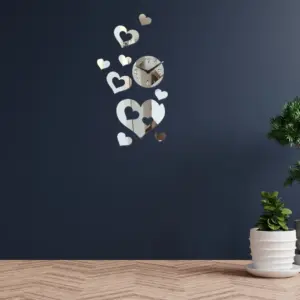 ساعة ديكور جدارية 3D بقلوب ومرايا سهلة التركيب وتعمل ببطارية